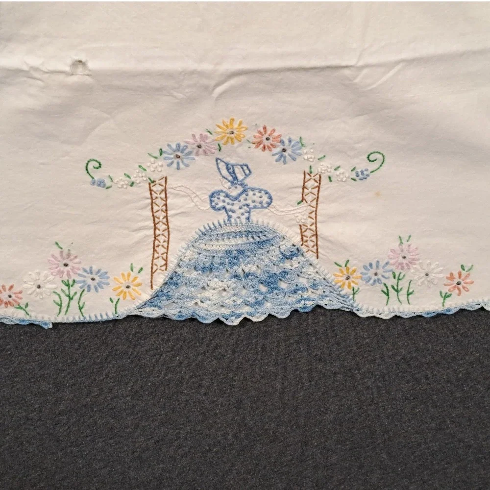 Vintage Handmade White Linen Apron Blue Crochet Crinoline Lady Hand Embroidered